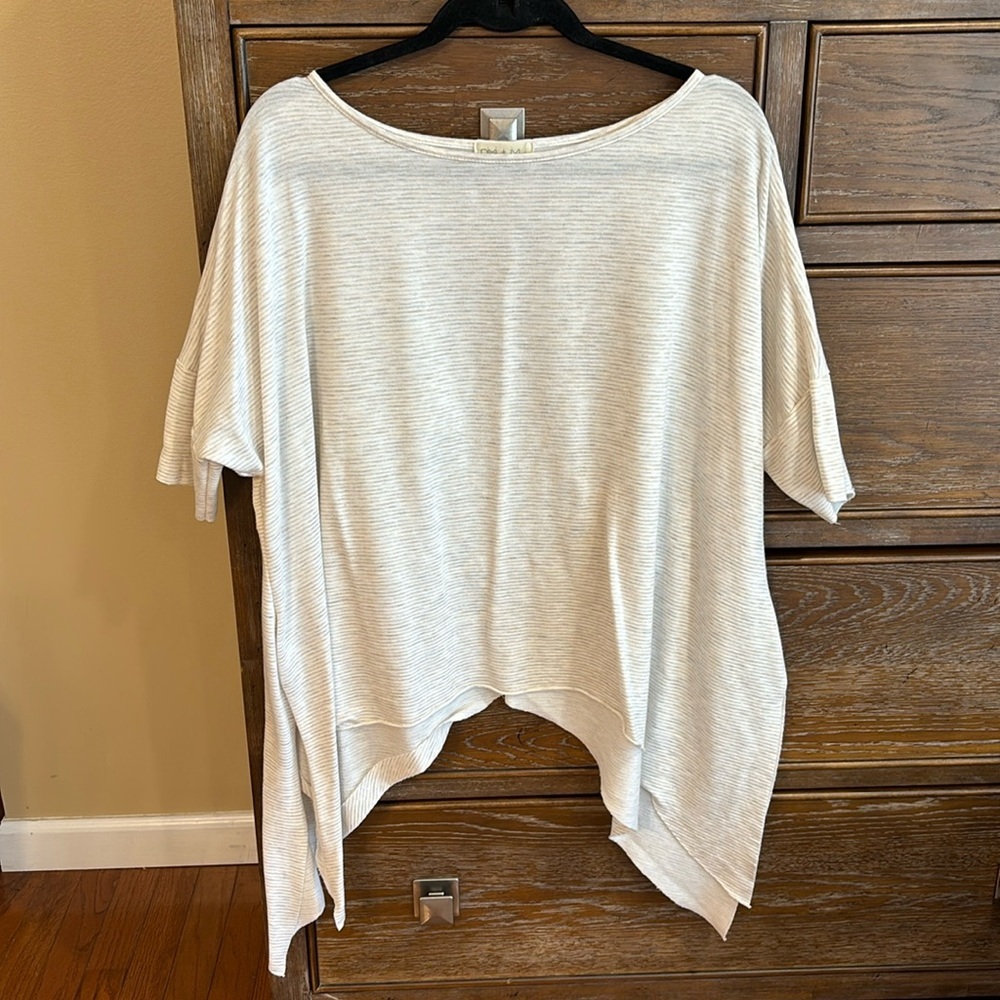 GUC Pixi & Ivy Oversized Blouse - S/M